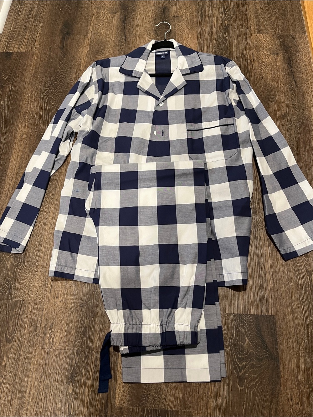 Hastens Navy and White Gingham Pajama Set - Classic Check